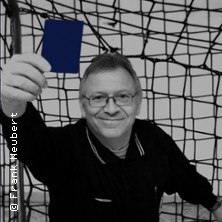 Lustige Buchlesung -  Ex-Schiedsrichter Frank Neubert