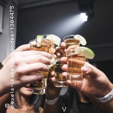 Hamburg Night Pub Crawl: 4 Locations