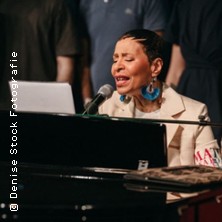 Jocelyn B. Smith - Hot Jazz Club GmbH