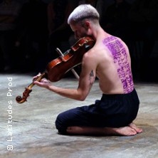 Sch&ouml;nheit ist Nebensache - Pol Pi