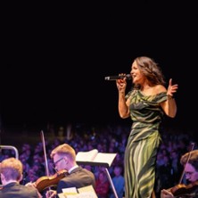 Hollywood in Concert mit Susan Albers - Die gr&ouml;&szlig;ten Melodien der Filmgeschichte