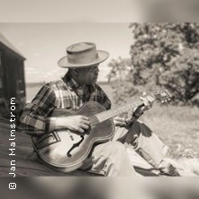 Eric Bibb
