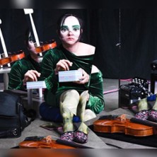 Motion Crushed | Katakomben-Theater im Girardet Haus