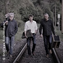 Trio SurMonte - Owakemma