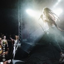 Singing & Stage Performance