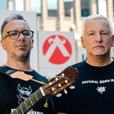 Matthias Matuschik & Franz Breitsameter - Schluss Mit Dem Lachkr&auml;ftemangel