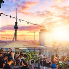 Sunset, Food & Drinks @ Weekend Rooftop | Entspannte Mischung aus House, RnB & HipHop