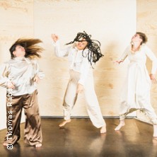 Drei Schwestern - D&uuml;sseldorfer Schauspielhaus