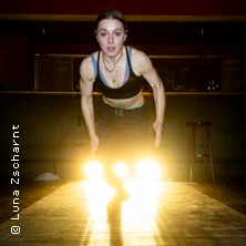 Love Me Tender - Volksb&uuml;hne am Rosa-Luxemburg-Platz