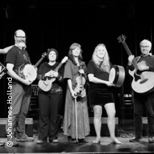 Berlin Ceilidh Band - Ein MitTanzDing - &uuml;berdachte Freiluftb&uuml;hne