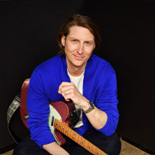 Eric Hutchinson