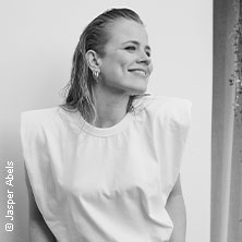 Ilse DeLange