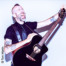 Jon Gomm