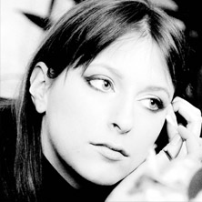 Susanne Sundf&oslash;r