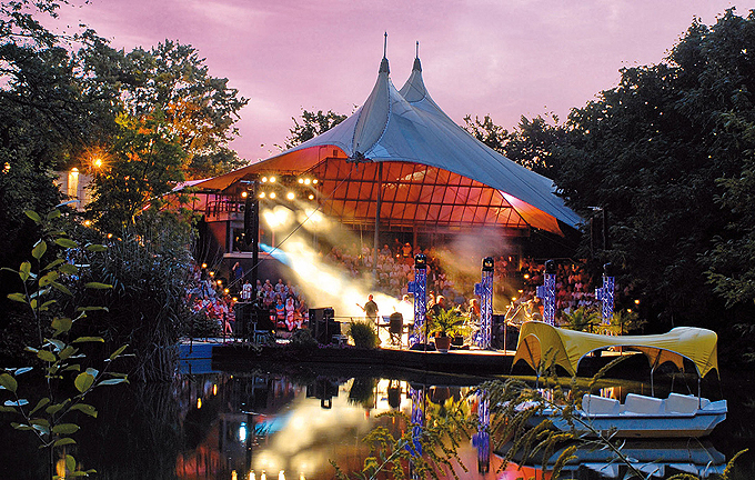 Seeb&uuml;hne im Luisenpark