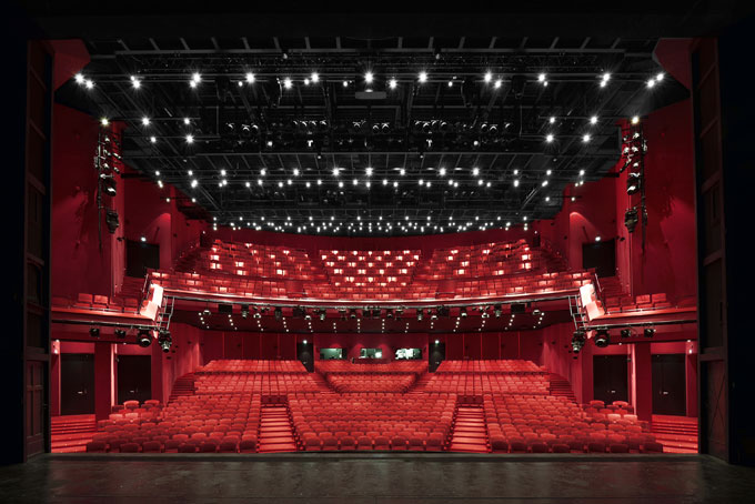 Stage Theater an der Elbe